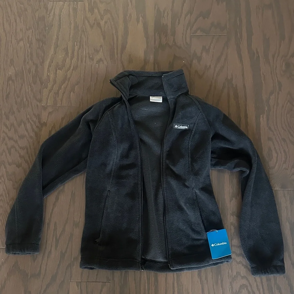 Columbia Women's Black Fleece Jacket NWT - Picture 1 of 5